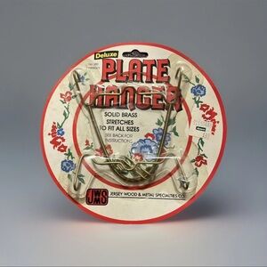 Vintage Adjustable Solid Brass Plate Hanger, NEW OLD STOCK